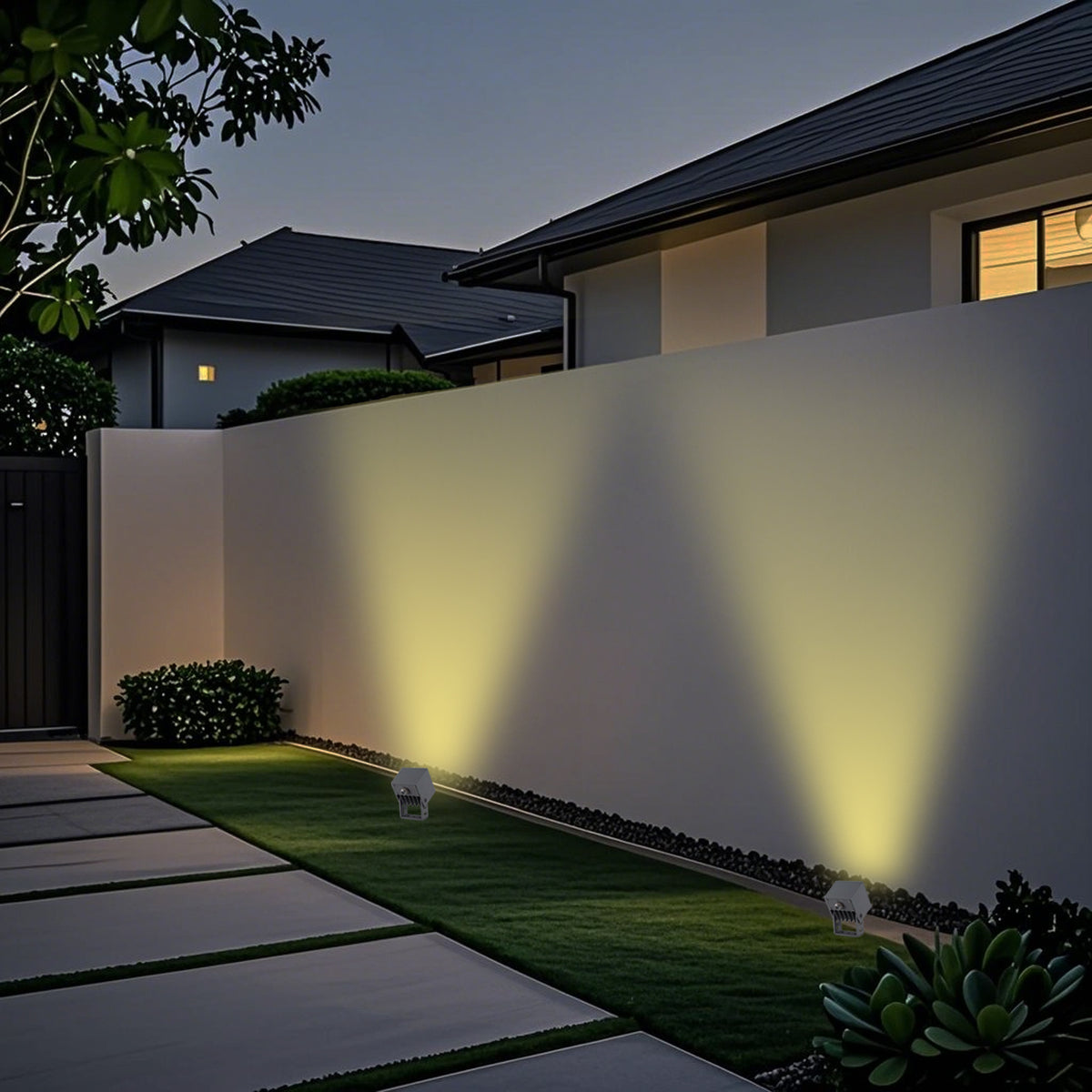 RGBW Outdoor LED Spotlights with Remote Control, IP65 Waterproof Landscape Lights, 16 Colours, 4 Lighting Modes & 5 Brightness Levels, Hardwired Colour Changing Garden Lights for Yard, Patio & Holiday Decorations